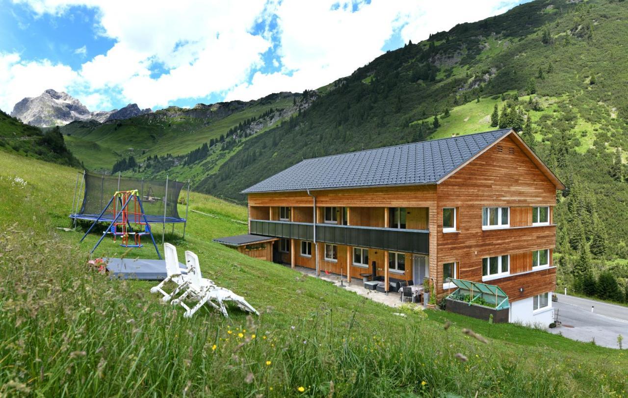 Bergzeit Appartements Warth  Bagian luar foto